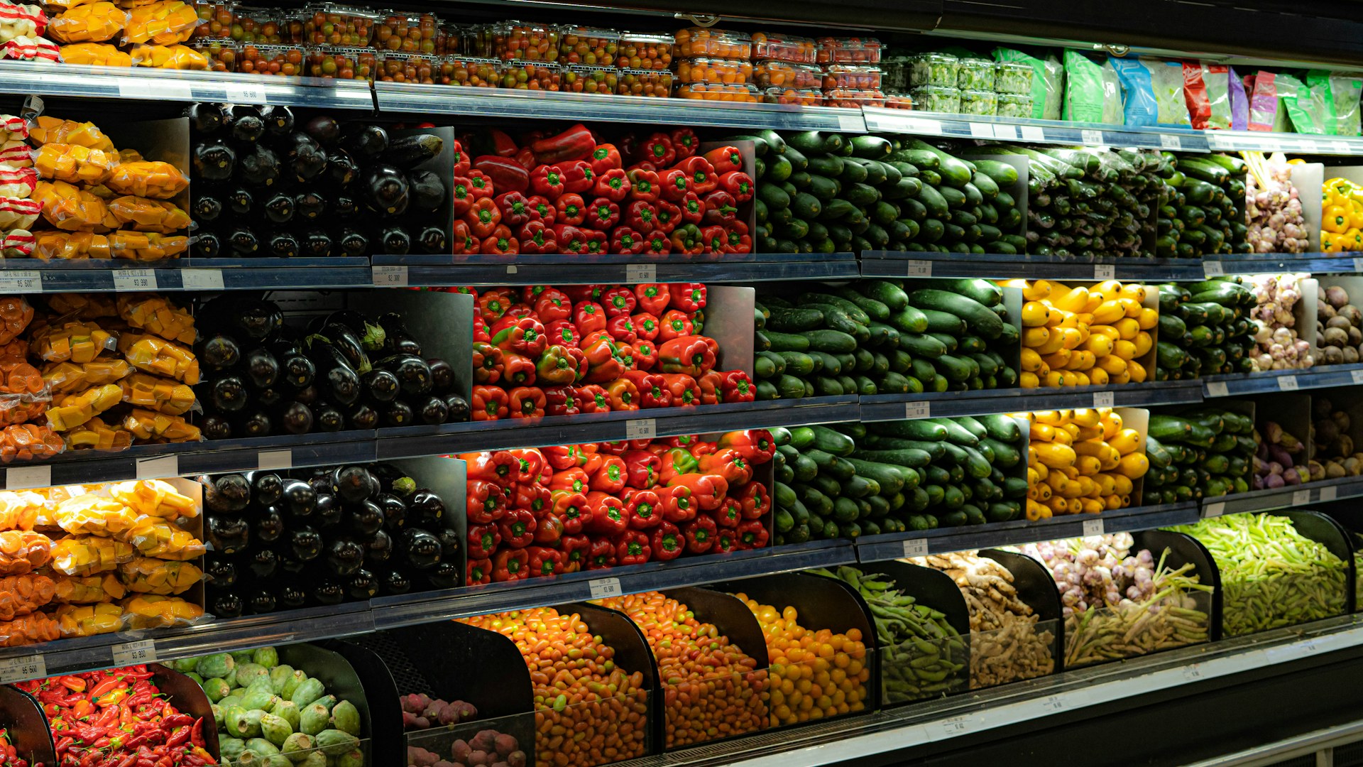 Supermarket produce section